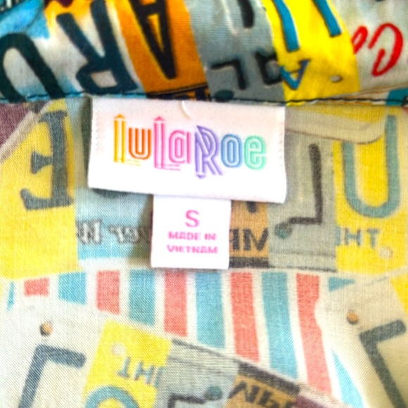 LULAROE 🙂Colorful Graphic Button-Up Shirt - Picture 4 of 7